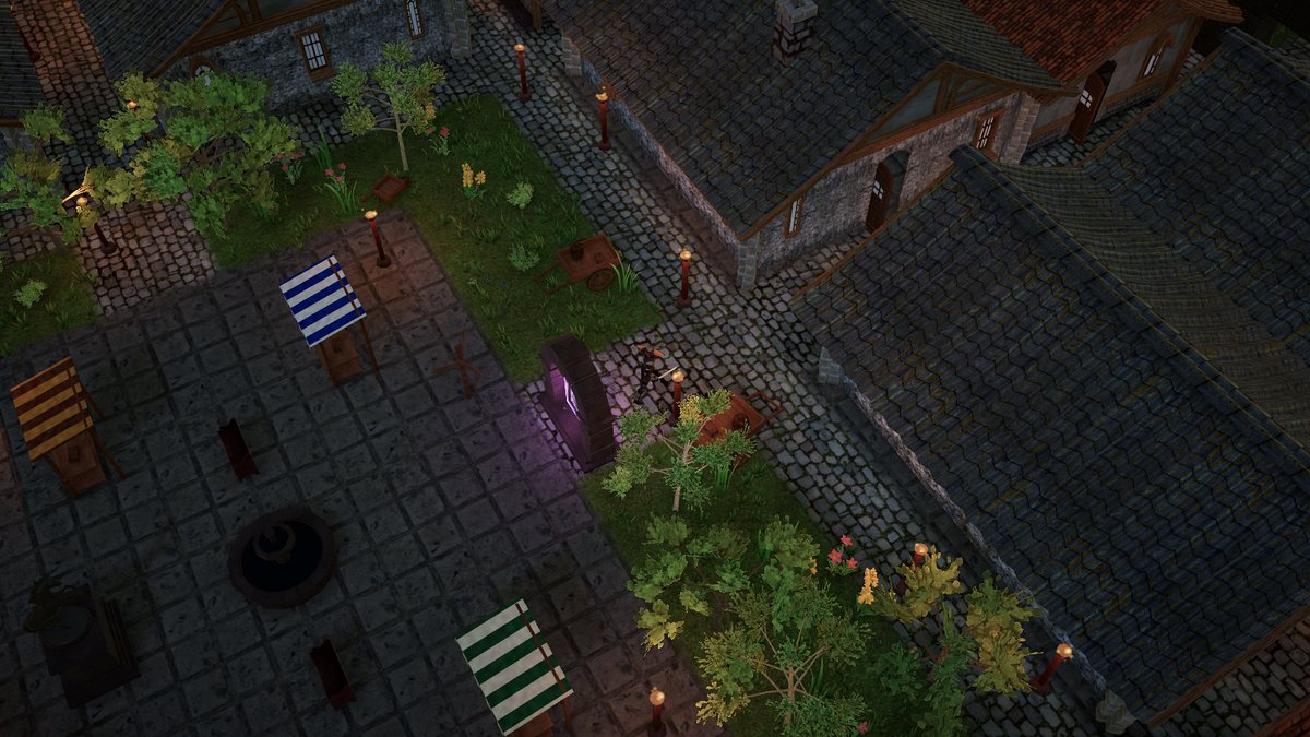 Crownhold by night